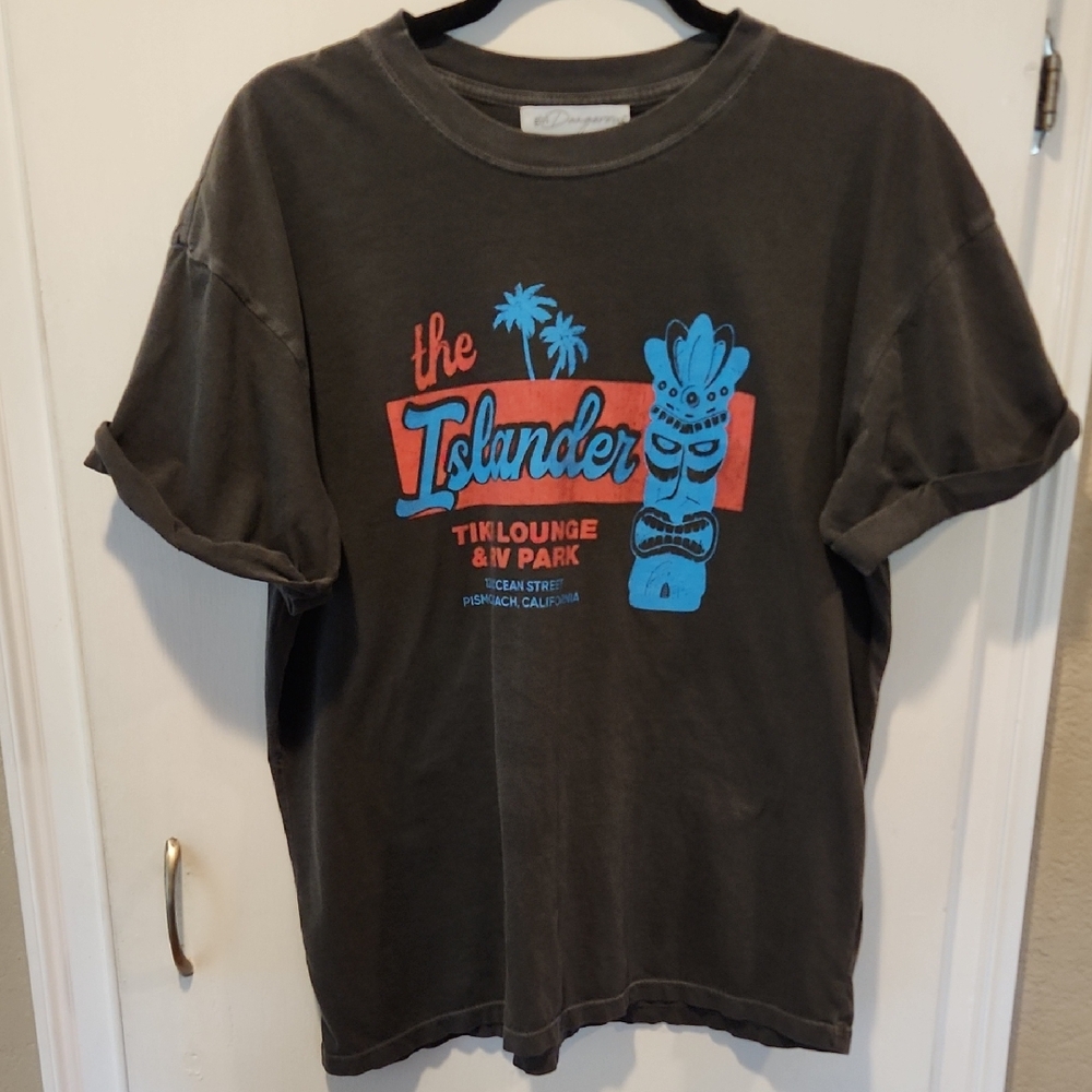 Girl Dangerous Islander Tiki Lounge Graphic Tee M